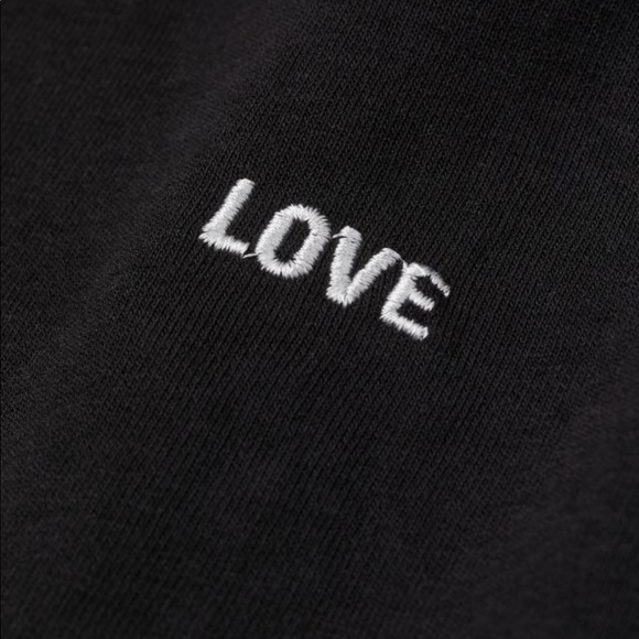 New with tag! H&M cropped sweatshirt - Picture 3 of 7